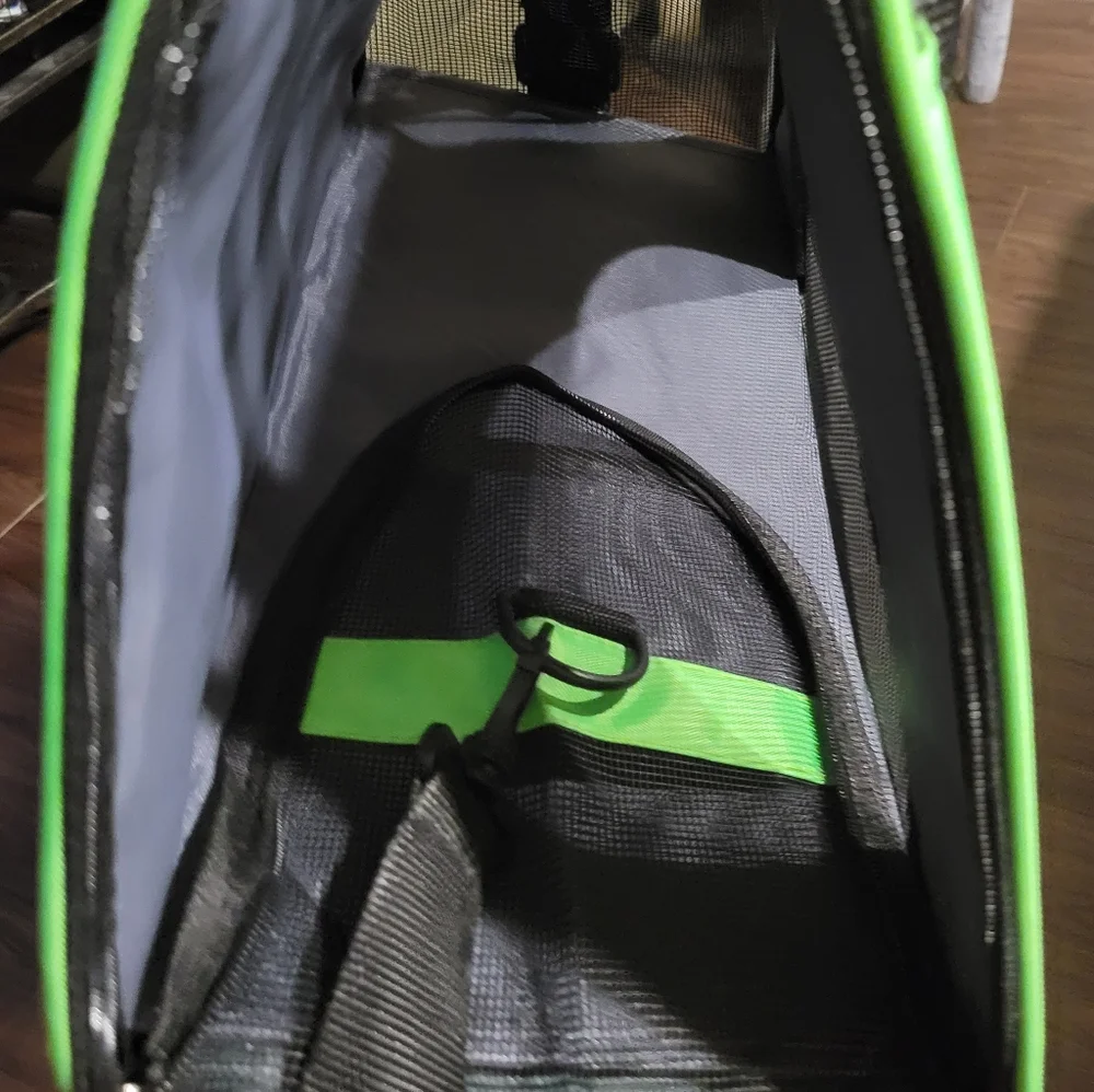 Green & Black Cat Carrier Airline Approved Pet Carrier,Soft-Sided Pet Travel Car